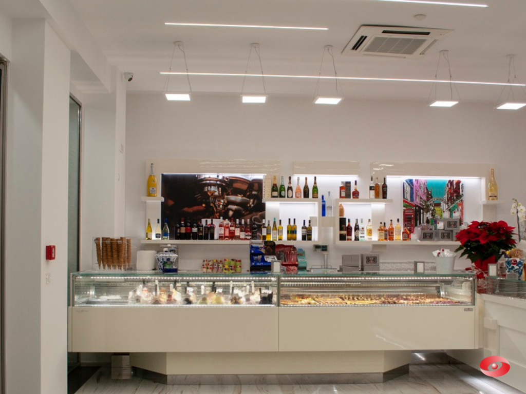 Carnaby caffè, fish restaurant – Bisceglie: arredamento realizzato da Zingrillo.com, foto 4 di 5
